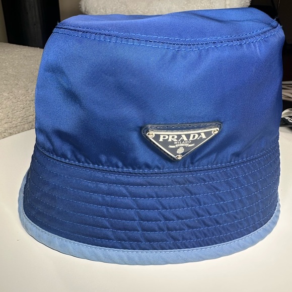 Prada bucket Hat - Picture 5 of 10